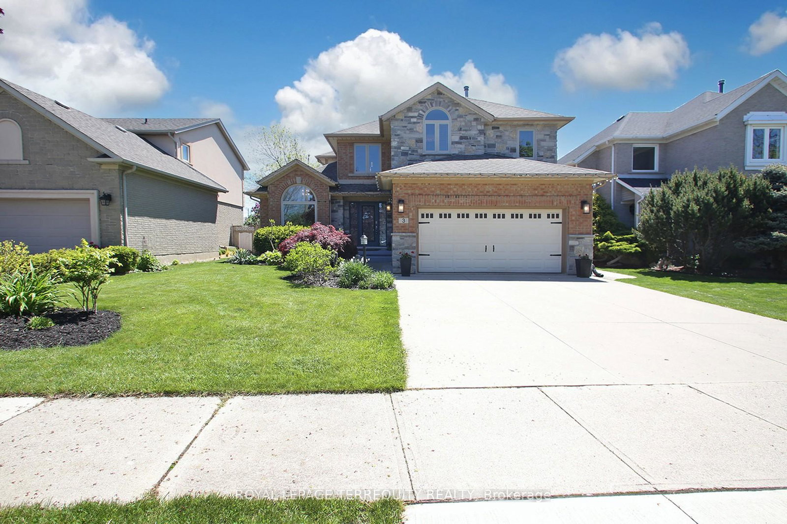 3-riviera-ridge-hamilton-ontario-x13798784