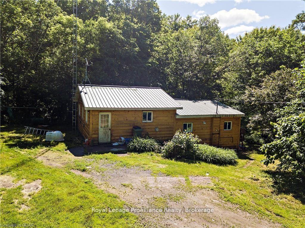 2840-rapids-road-tweed-ontario-x13799252