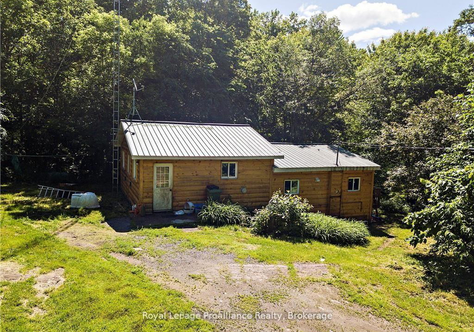 2840-rapids-road-tweed-ontario-x13799252