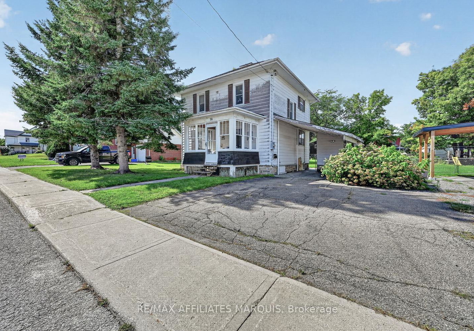 38-abel-street-smiths-falls-ontario-x13799284