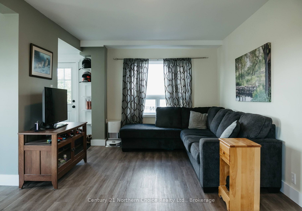 44-peter-street-kenora-ontario-x13799360