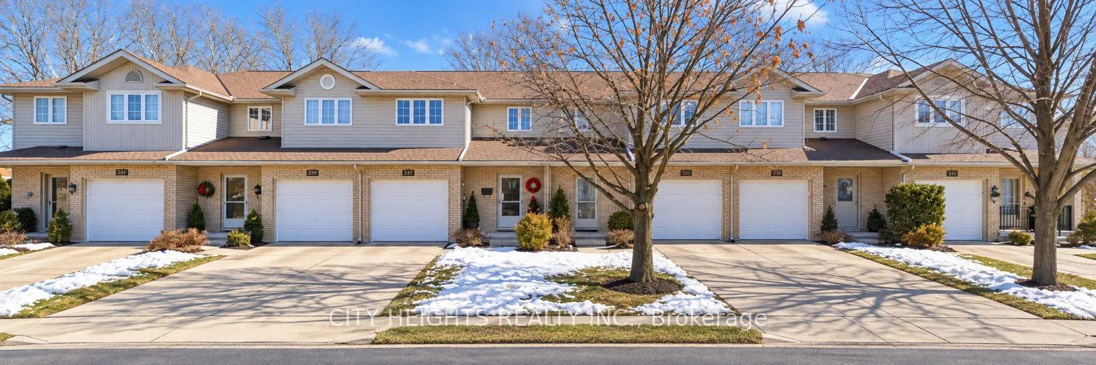 1058-lexington-circle-windsor-ontario-x13799784