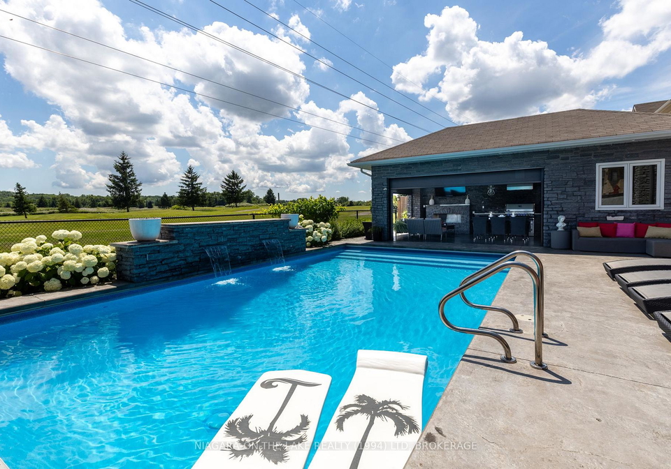 218-wright-crescent-wright-niagara-on-the-lake-ontario-x13799838