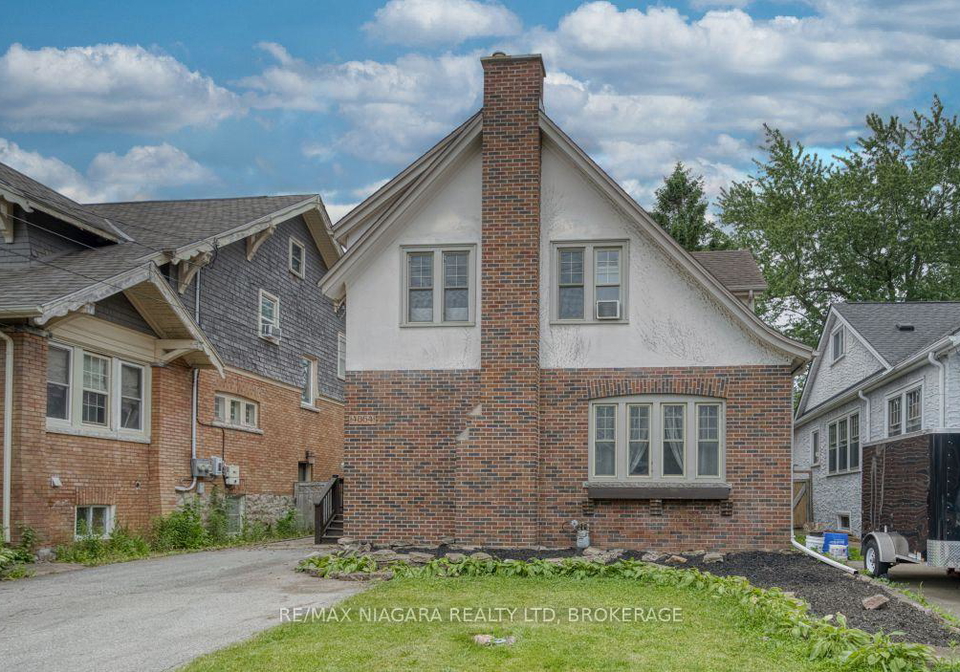 4864-simcoe-street-niagara-falls-ontario-x13799882
