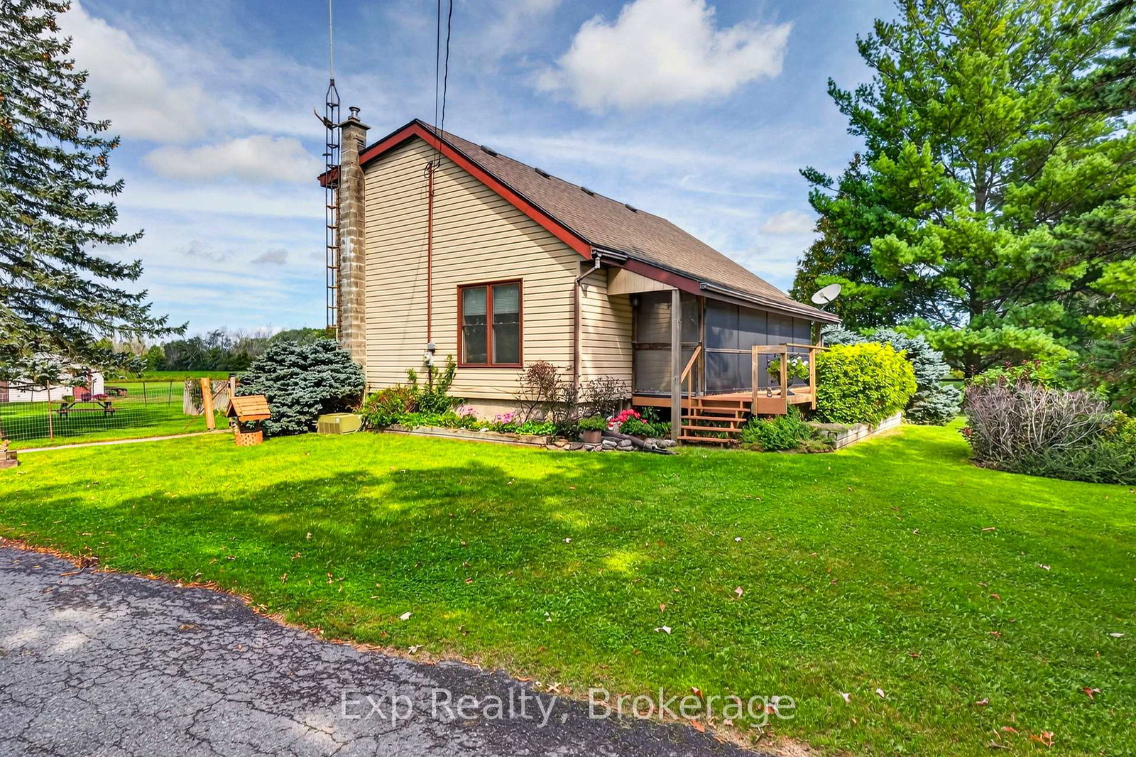 257-elmbrook-road-prince-edward-county-ontario-x13799890