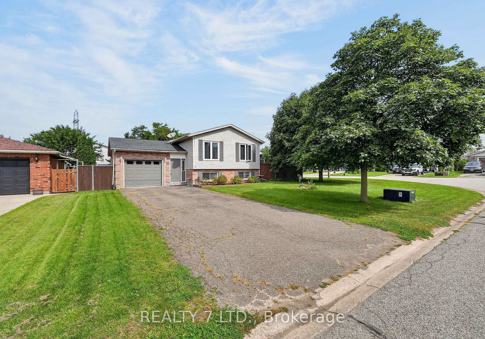 54-cowan-drive-thorold-ontario-x13800282