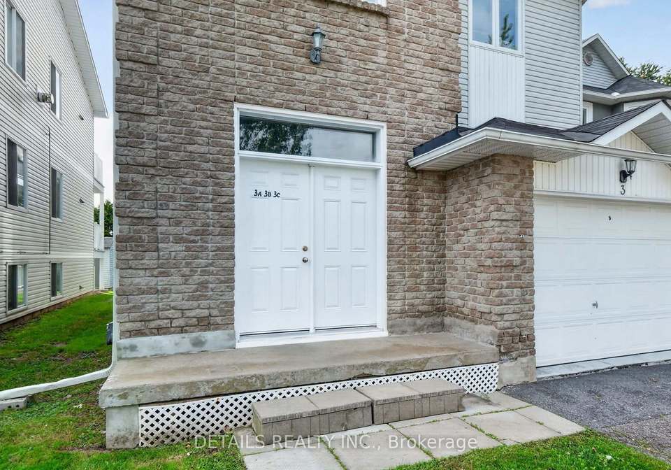 75-lapointe-boulevard-russell-ontario-x13800348