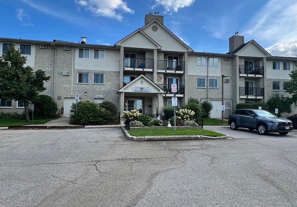 727-deveron-crescent-london-south-ontario-x13800388
