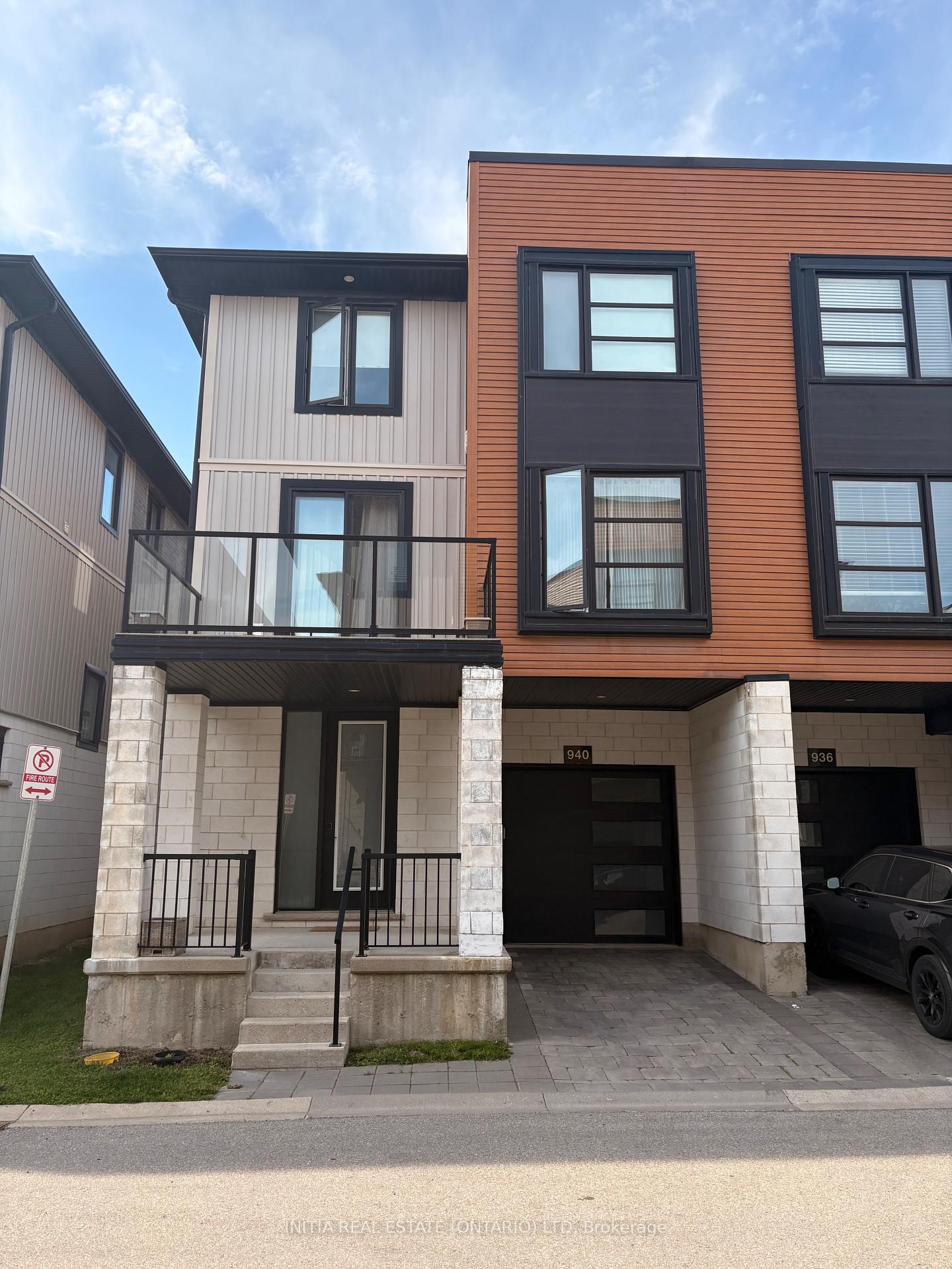 georgetown-drive-london-north-ontario-x13800394