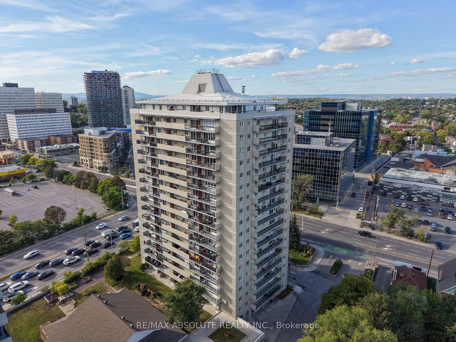 158-a-mcarthur-avenue-ottawa-ontario-x13800990