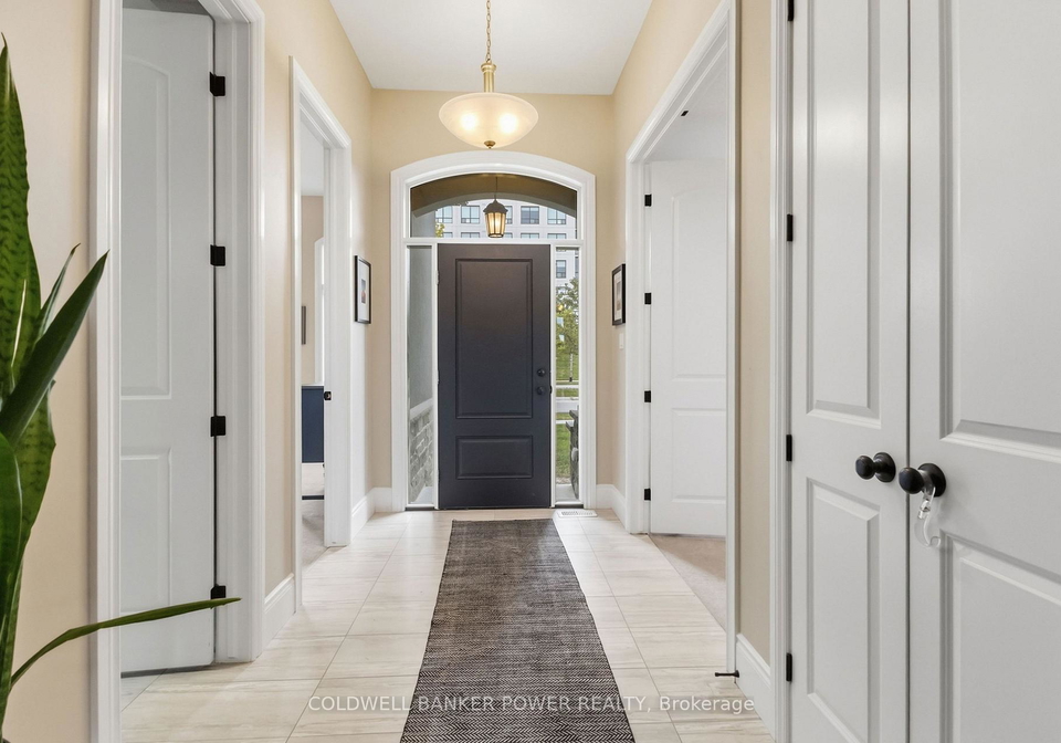 2483-meadowlands-way-london-north-ontario-x13801082