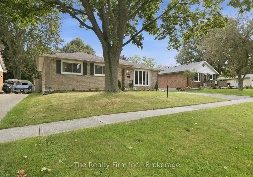 760-gladstone-drive-woodstock-ontario-x13801158