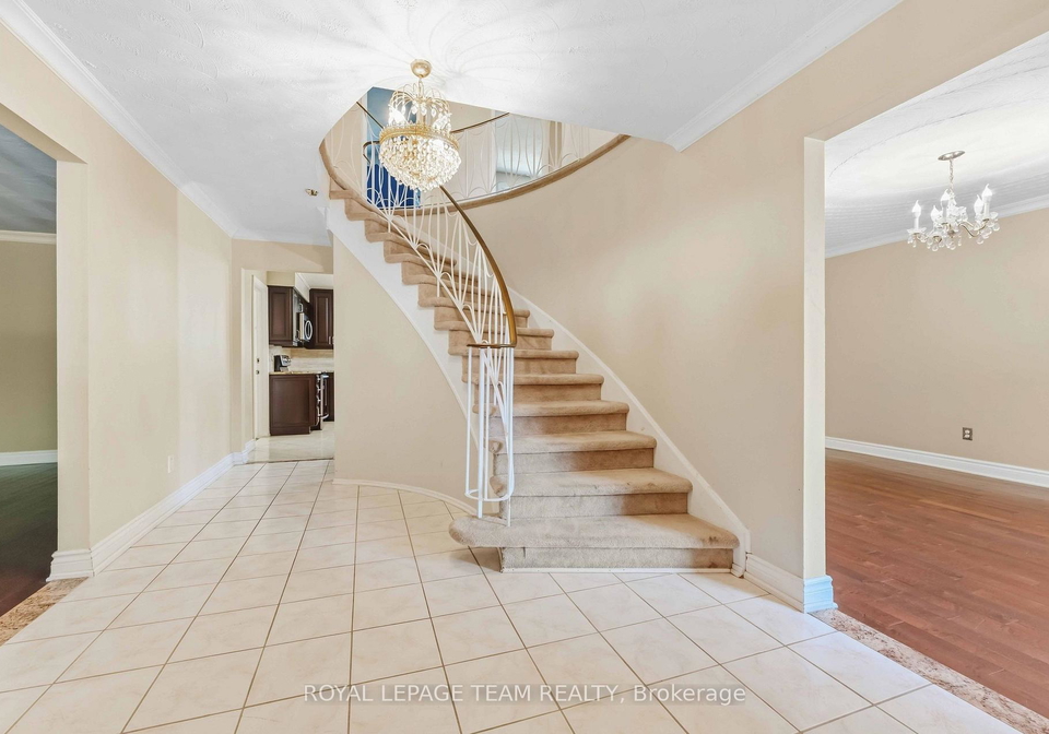 19-amberwood-crescent-ottawa-ontario-x13801232