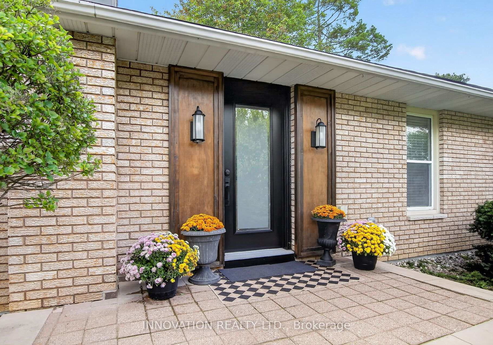 8-dogwood-drive-ottawa-ontario-x13801286
