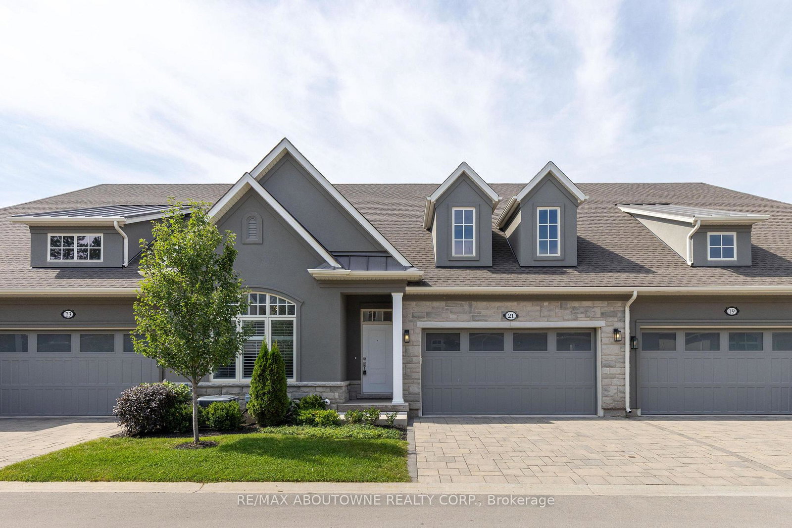 21-sassafras-row-fort-erie-ontario-x13801312