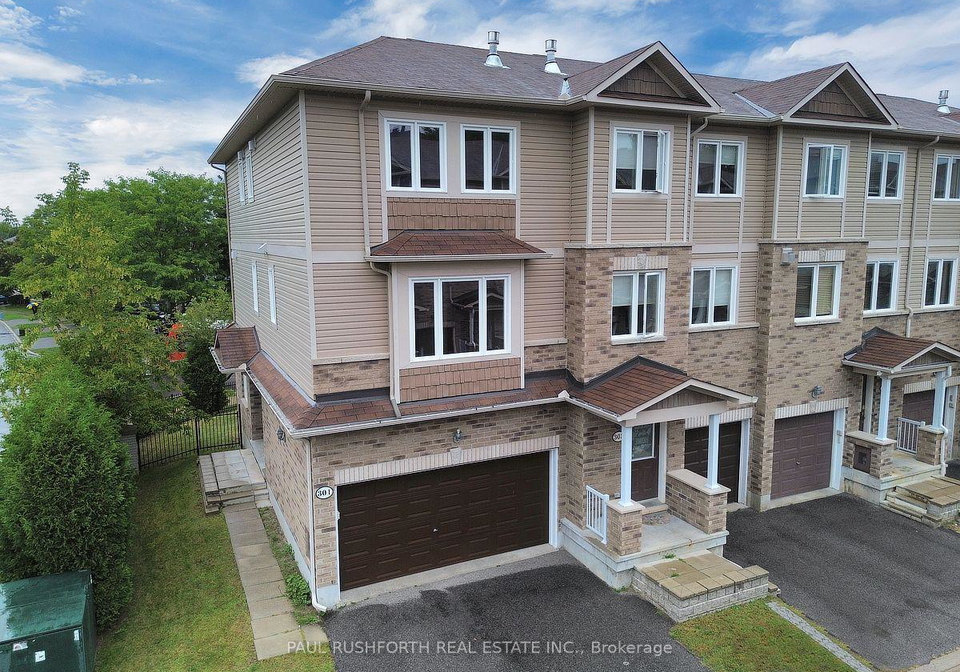 301-mosaic-private-kanata-ontario-x13801398