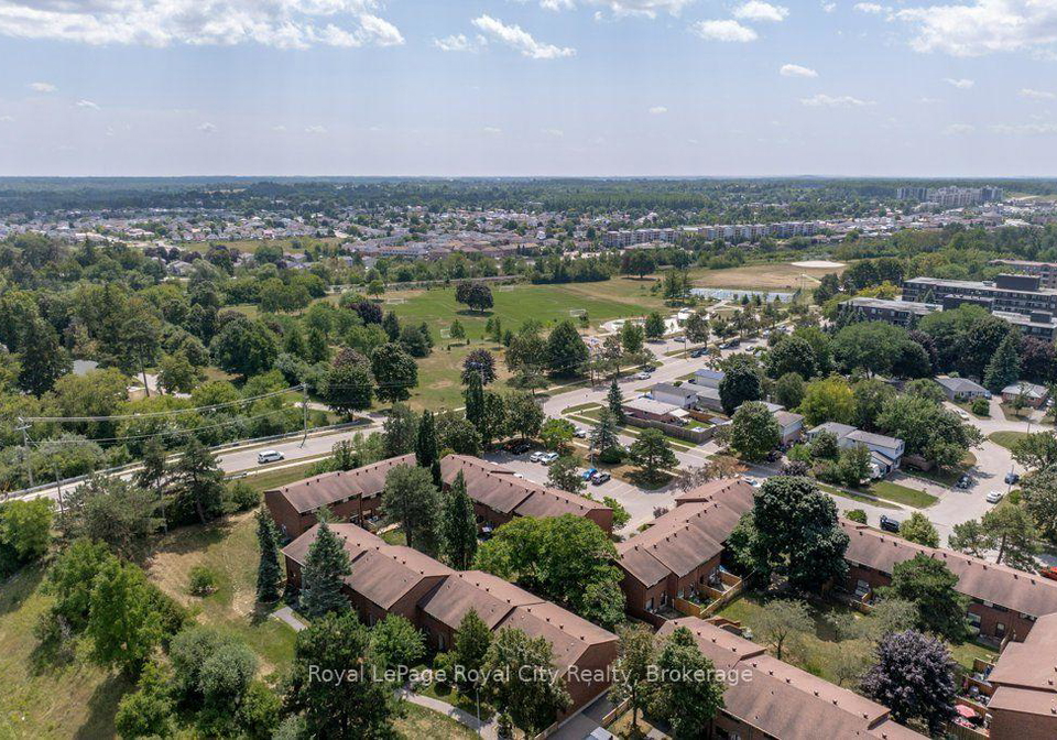 35-rhonda-road-guelph-ontario-x13801538