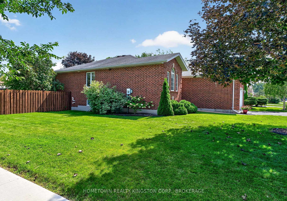 540-sackville-crescent-kingston-ontario-x13801628
