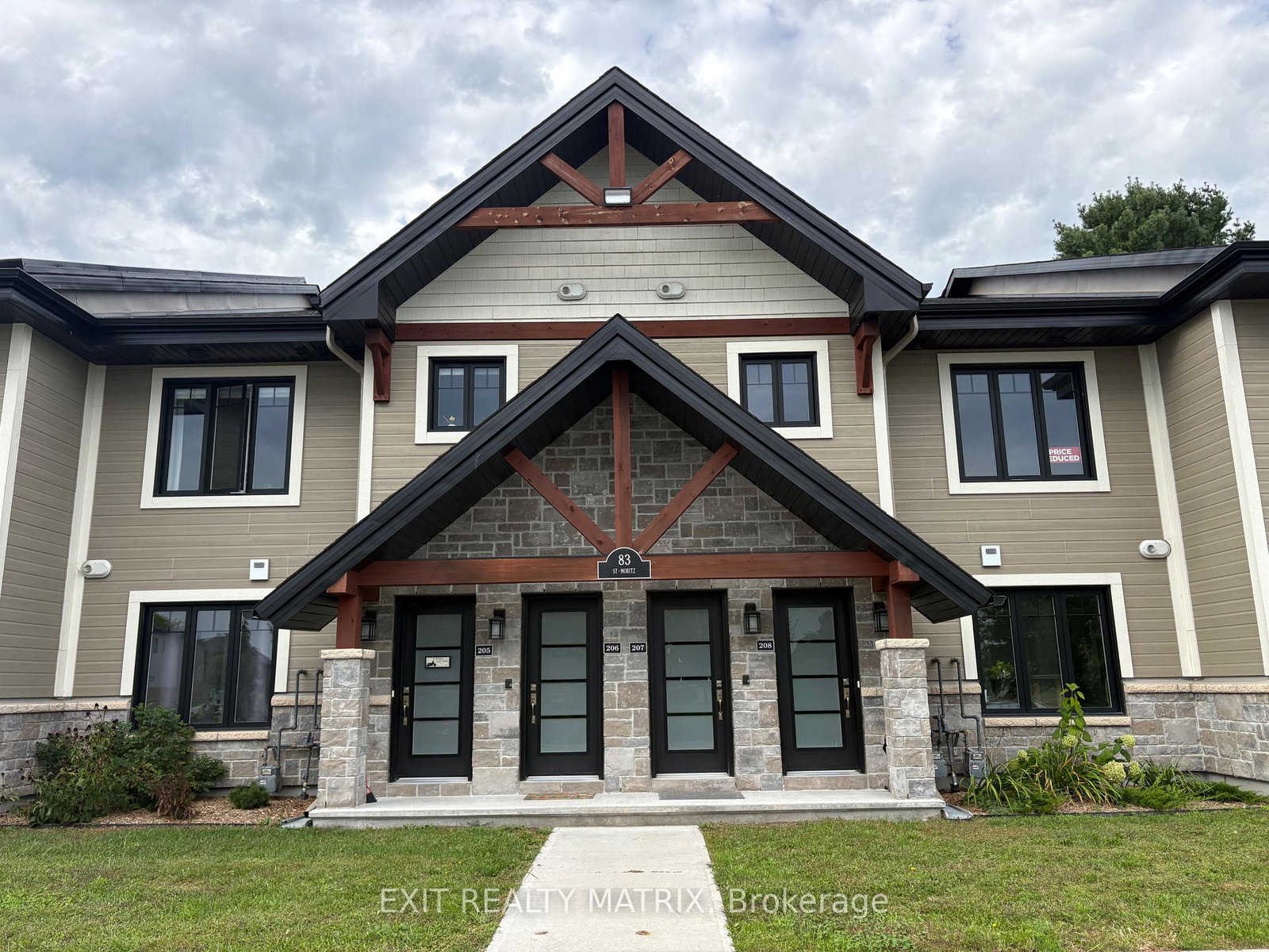 83-st-moritz-trail-russell-ontario-x13801678