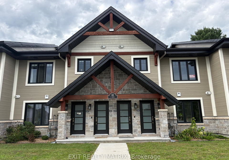83-st-moritz-trail-russell-ontario-x13801678