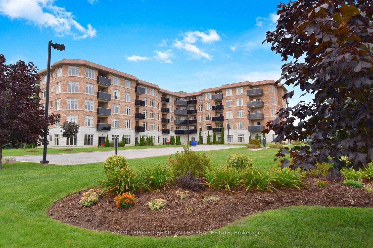 8111-forest-glen-drive-s-niagara-falls-ontario-x13801714