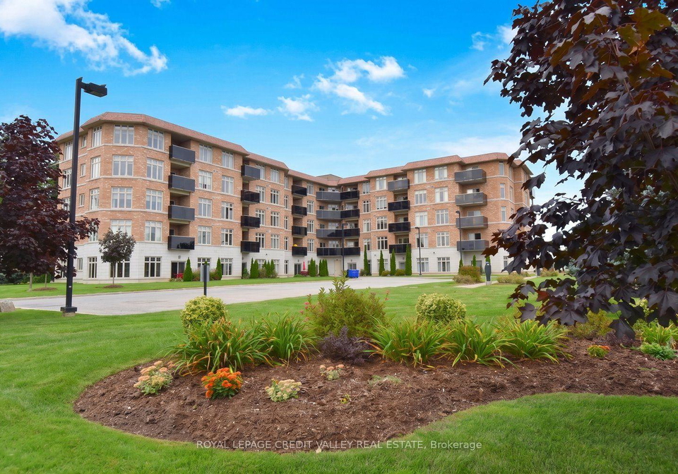 8111-forest-glen-drive-s-niagara-falls-ontario-x13801714
