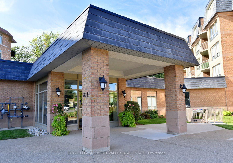8111-forest-glen-drive-s-niagara-falls-ontario-x13801714