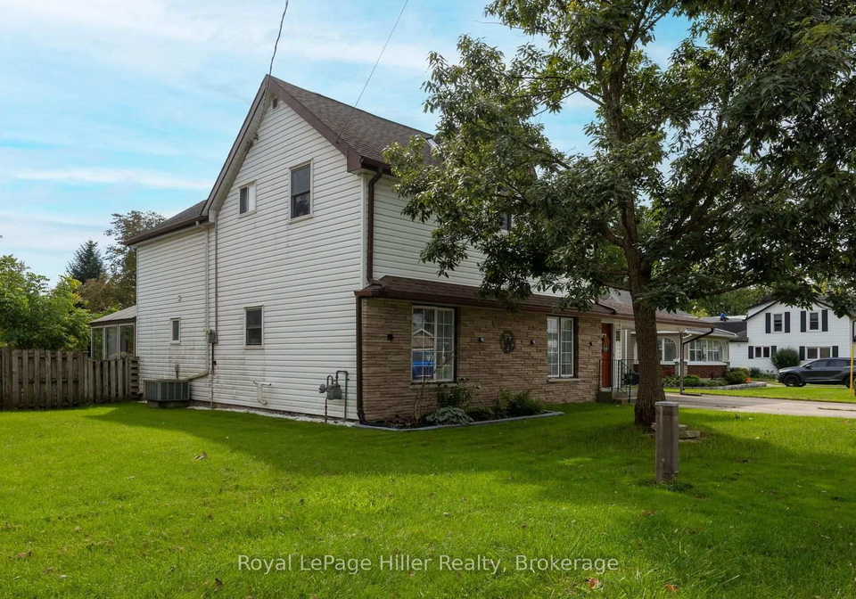 163-st-george-street-west-perth-ontario-x13801818
