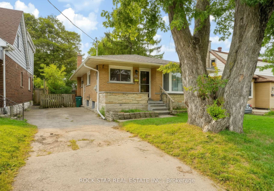 82-franklin-street-n-kitchener-ontario-x13801856