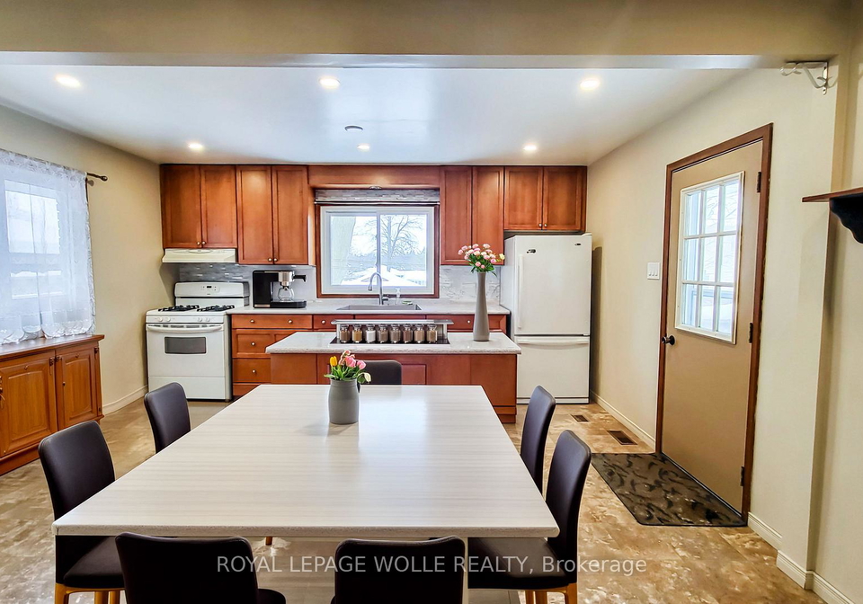 11-duncairn-avenue-kitchener-ontario-x13801896