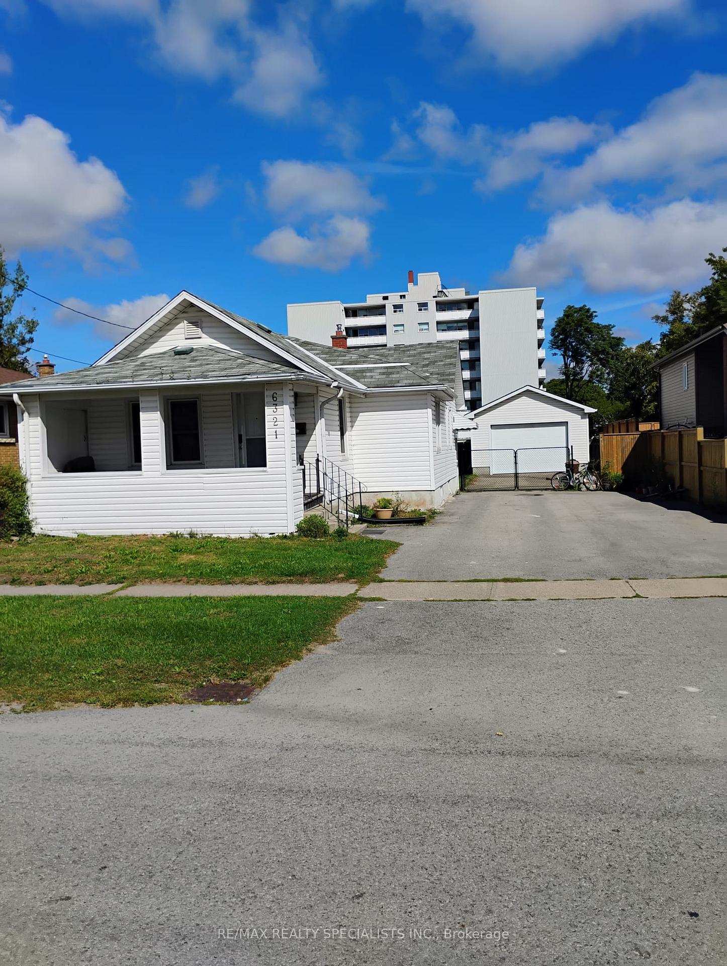 6321-bellevue-street-niagara-falls-ontario-x13802024