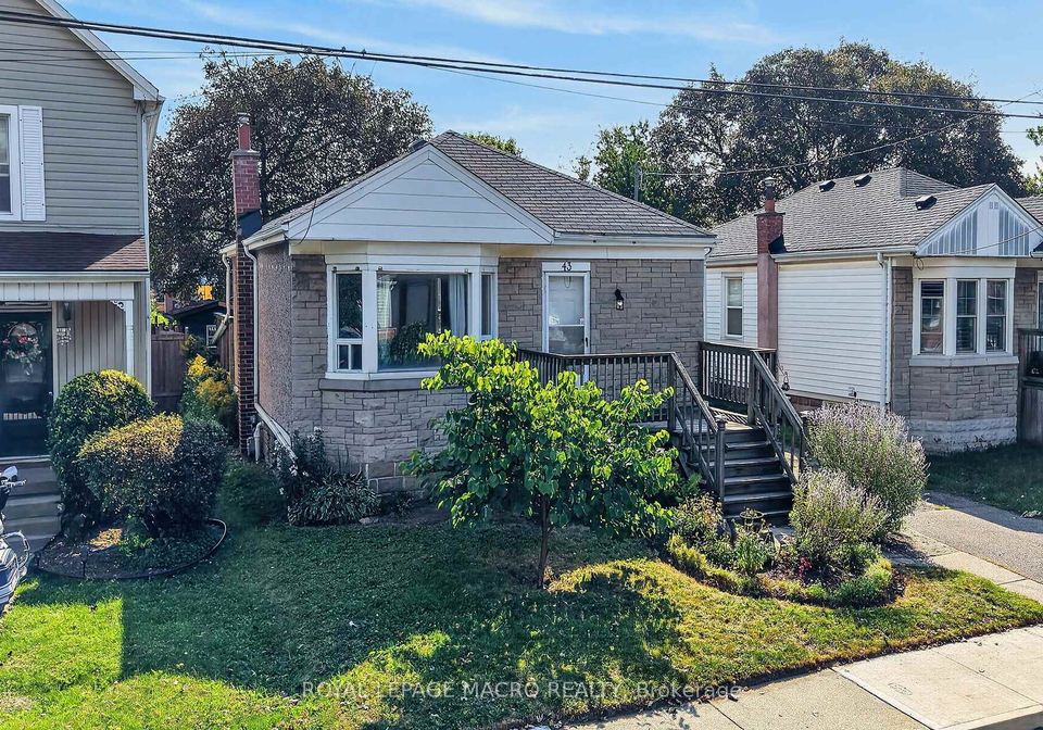 43-east-39th-street-hamilton-ontario-x13802308