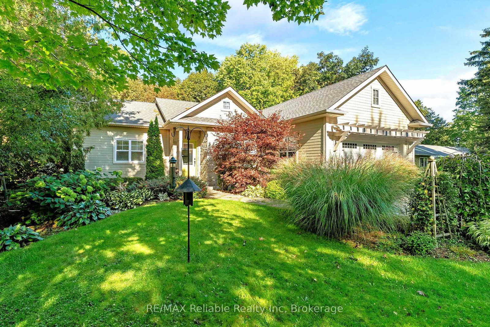 74863-dr-george-smith-avenue-bluewater-ontario-x13802404