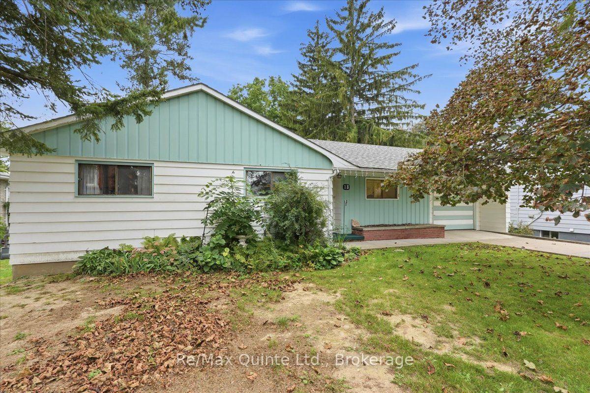 1b-rogers-street-prince-edward-county-ontario-x13802414