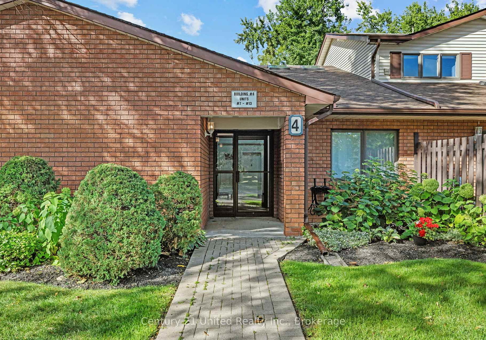 36-champlain-crescent-peterborough-ontario-x13802680