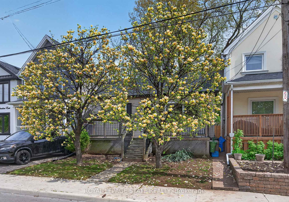 147-strachan-street-e-hamilton-ontario-x13802794