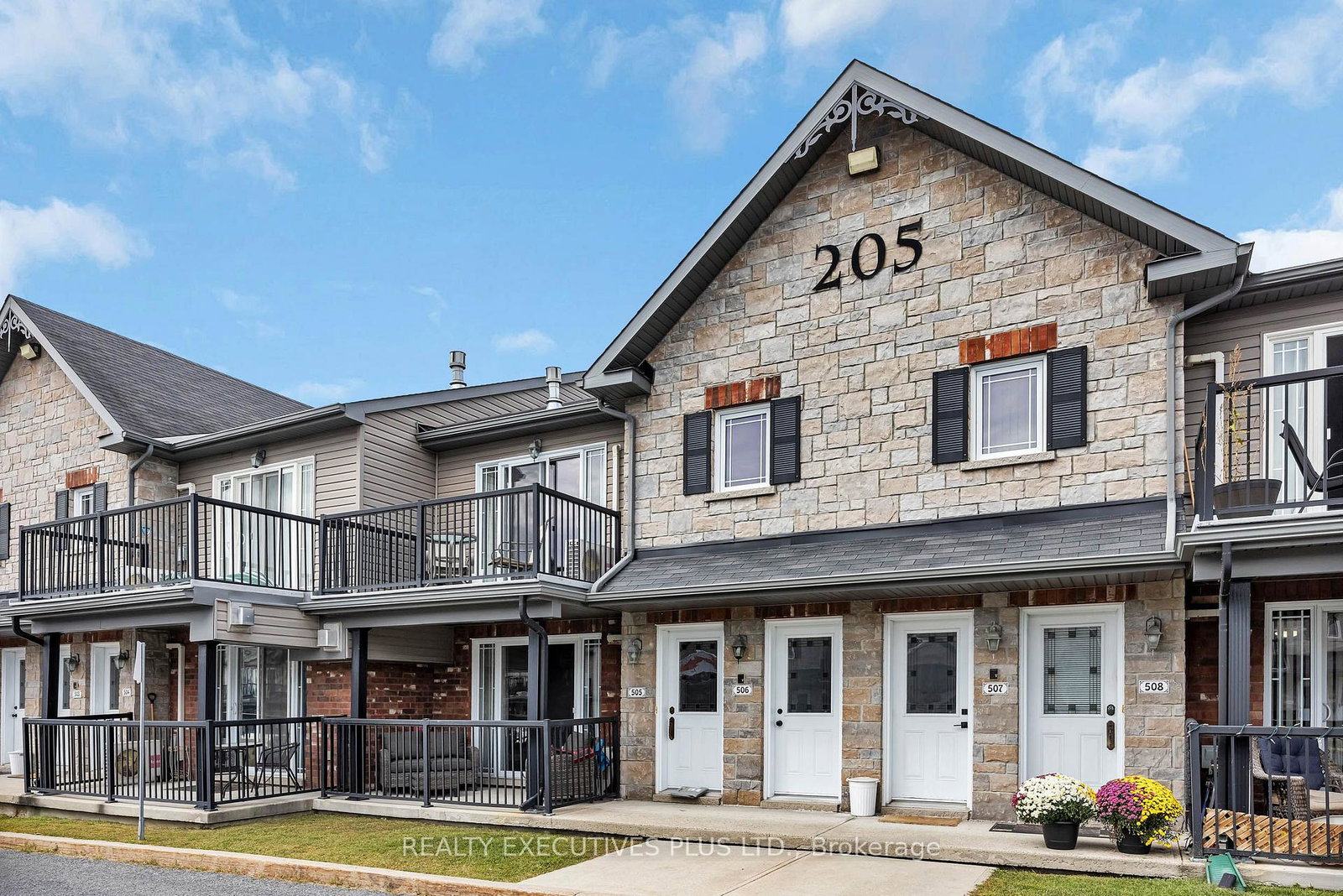 205-eliot-street-clarence-rockland-ontario-x13802848