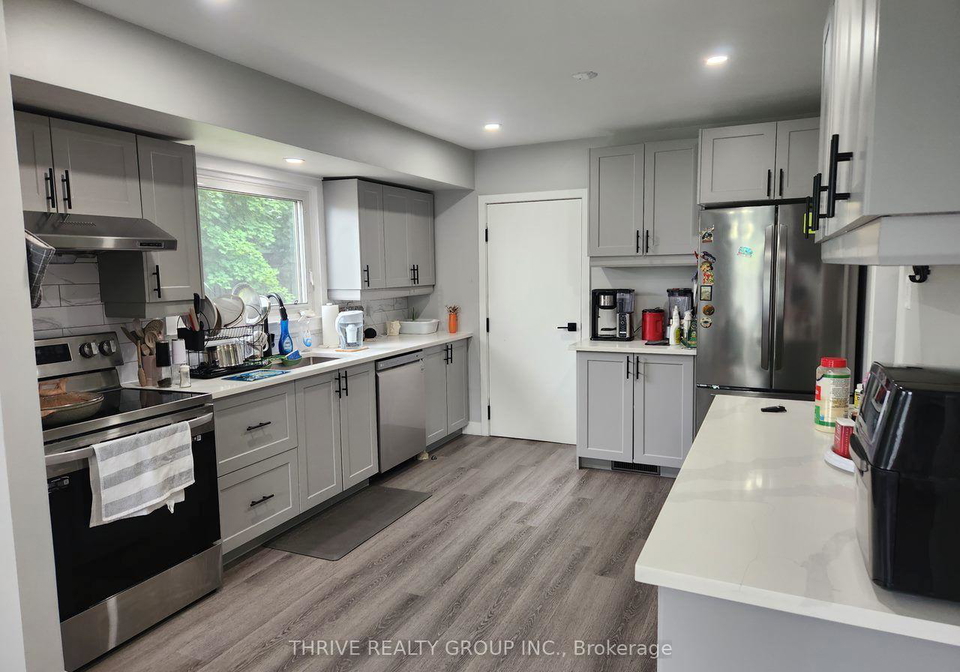 1-sutton-place-london-north-ontario-x13802890