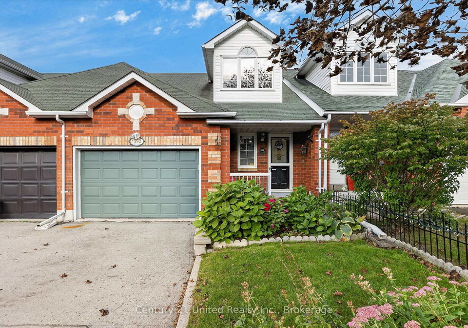 1392-lillico-crescent-peterborough-ontario-x13802908