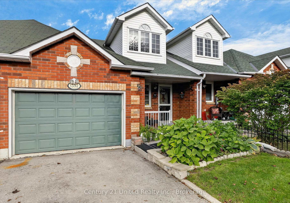 1392-lillico-crescent-peterborough-ontario-x13802908