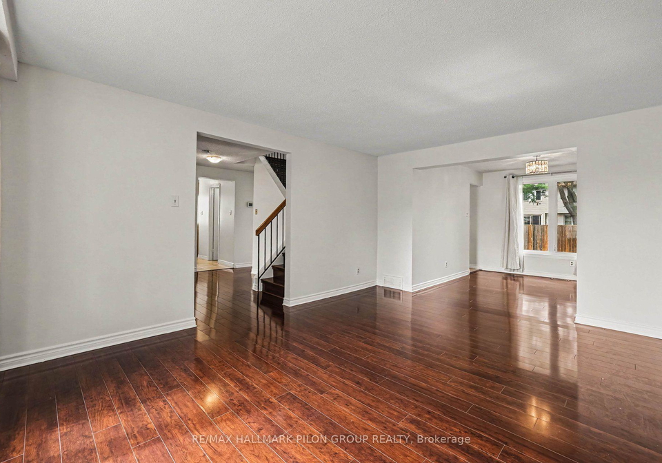 420-cloverheath-crescent-ottawa-ontario-x13803308