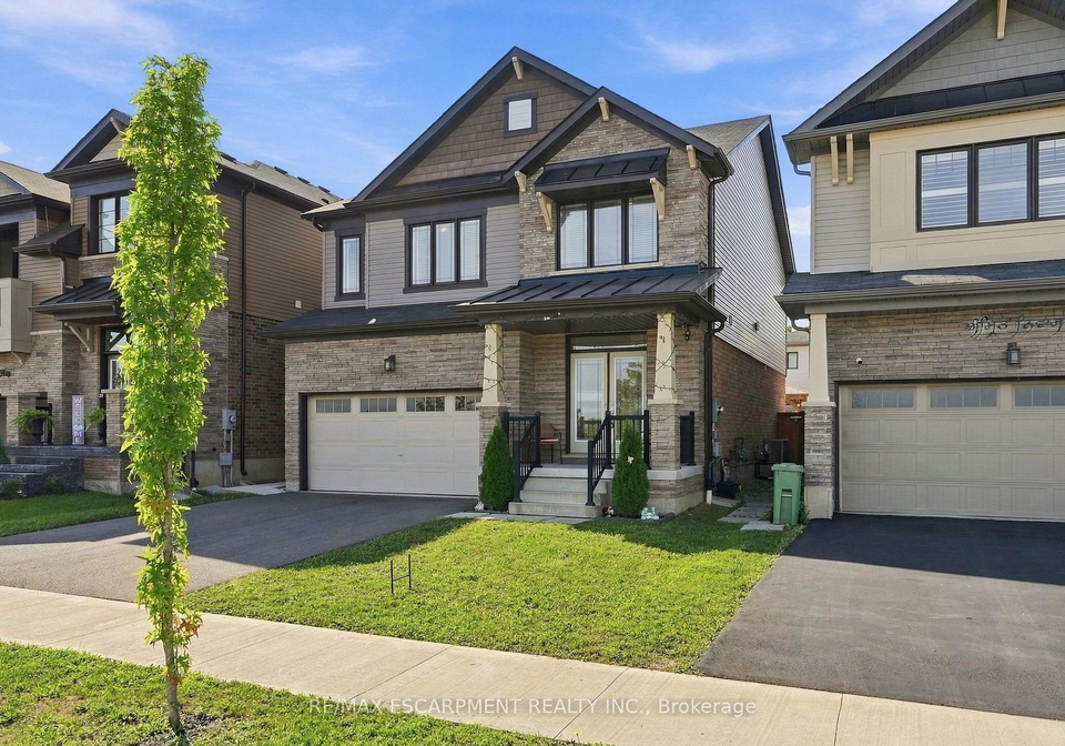 35-royal-coachman-way-hamilton-ontario-x13803822