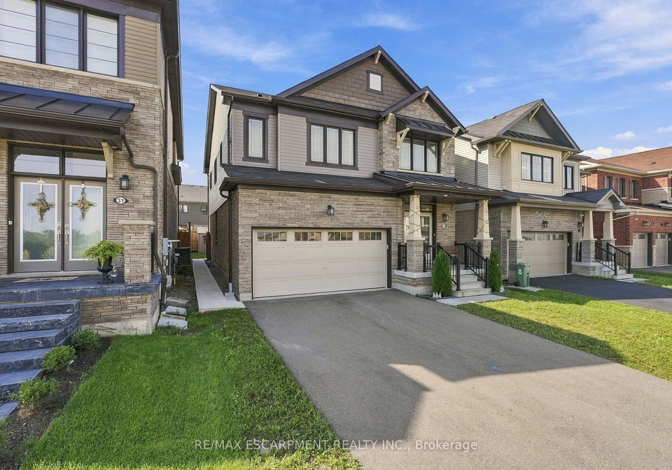 35-royal-coachman-way-hamilton-ontario-x13803822