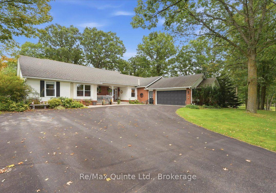 136-bernard-long-road-quinte-west-ontario-x13803972