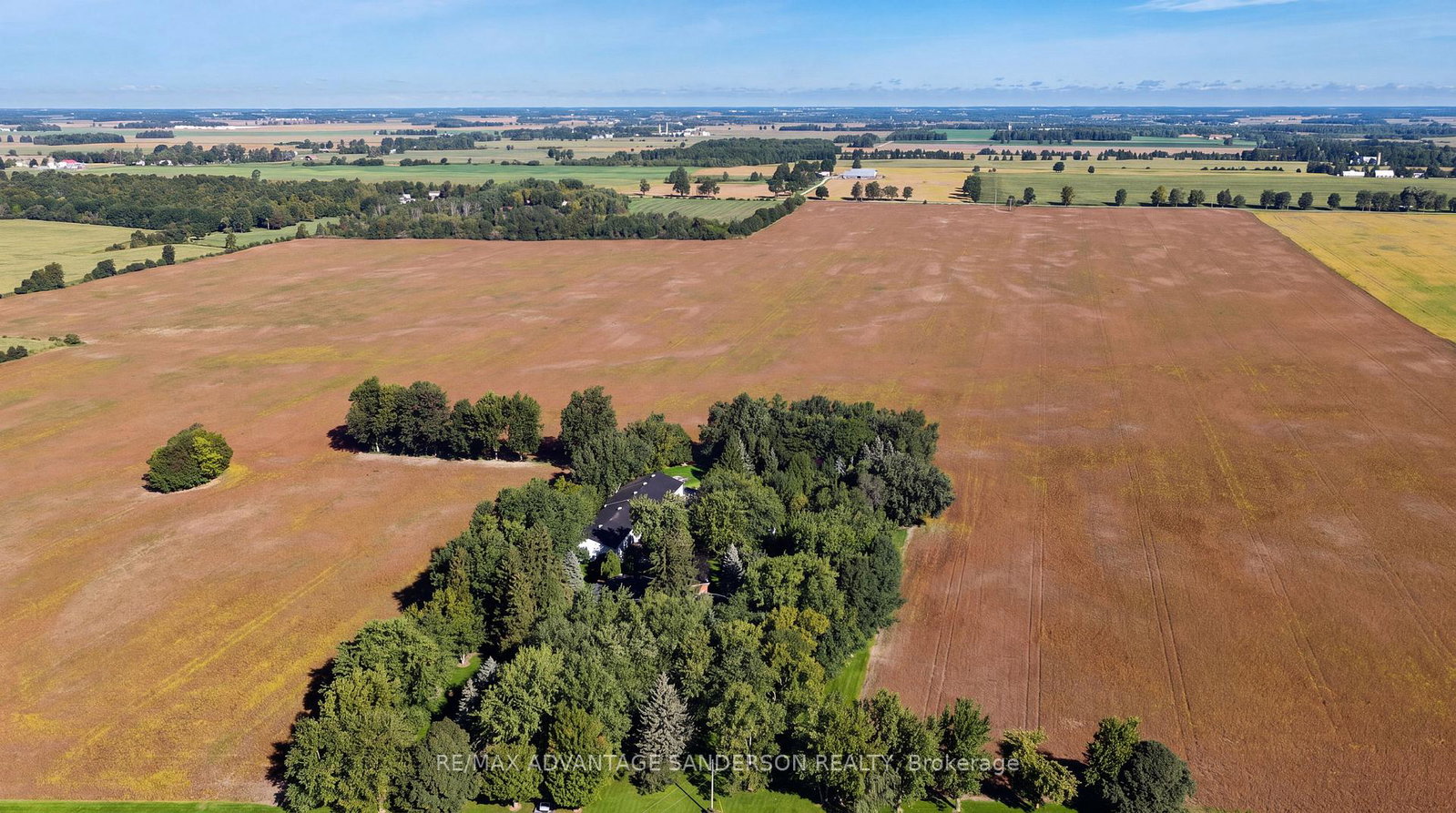 15626-elginfield-road-lucan-biddulph-ontario-x13804300