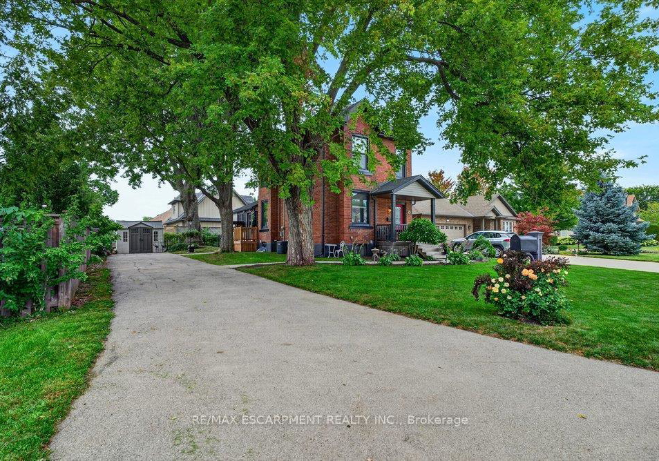 25-book-road-grimsby-ontario-x13804458