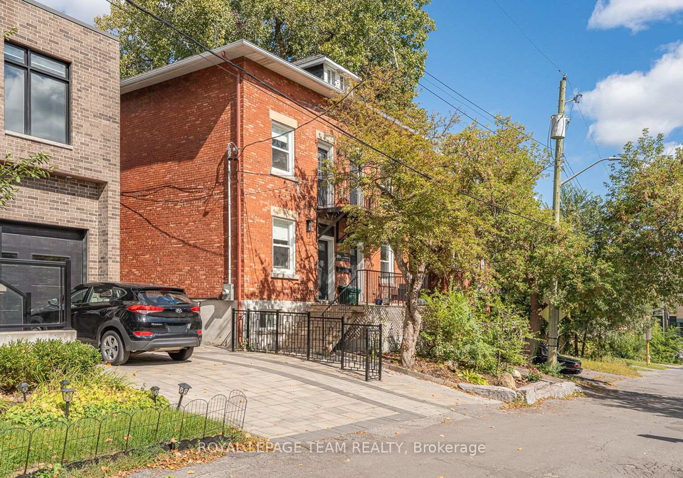 447-449-green-avenue-ottawa-ontario-x13804568