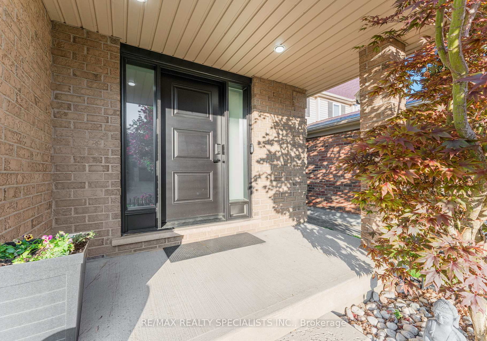 71-mcfarlane-drive-cambridge-ontario-x13804784