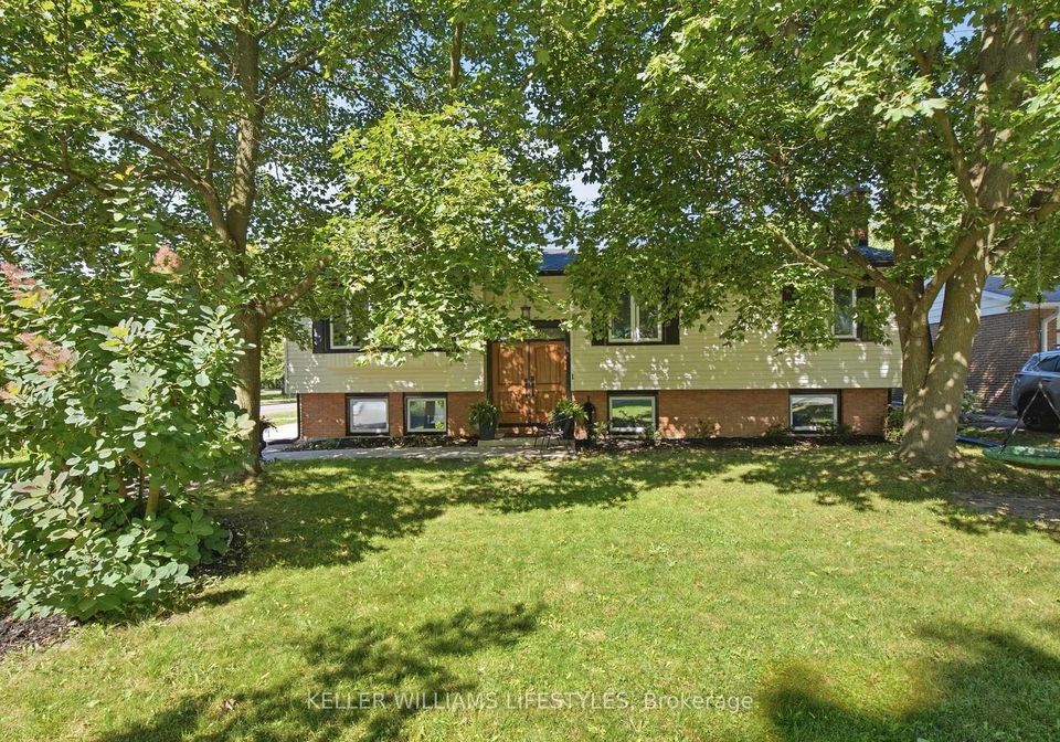 1-queen-anne-circle-london-north-ontario-x13805144