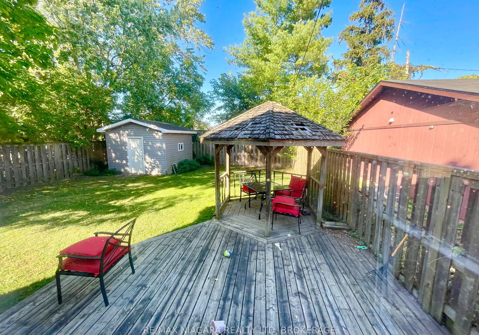 215-mcalpine-avenue-s-welland-ontario-x13805224